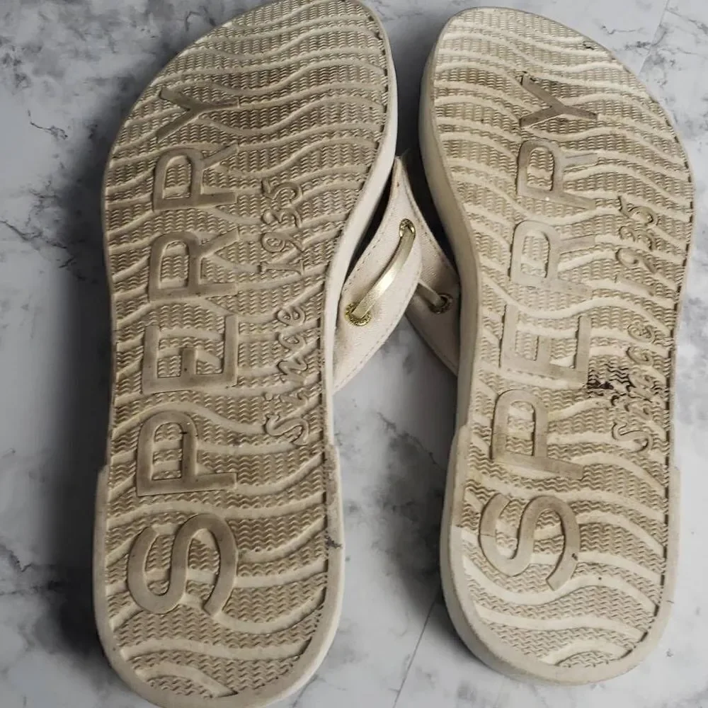 Sperry Tan Flip Flops